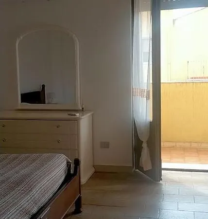 בית הארחה Kiki Beb קרבוניה